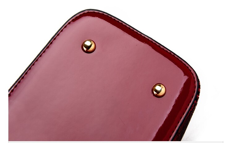 Gina - Luxury Handbag