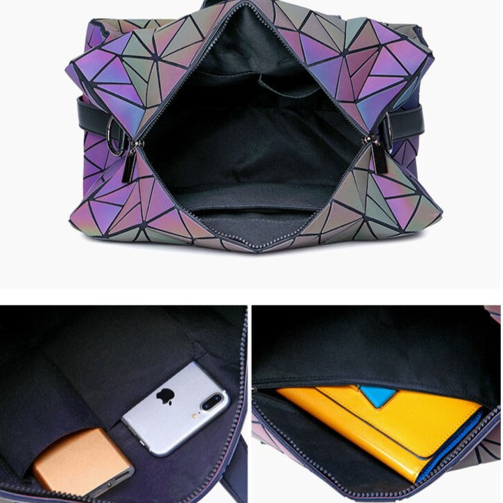 Berry - Luminous Travel Bag