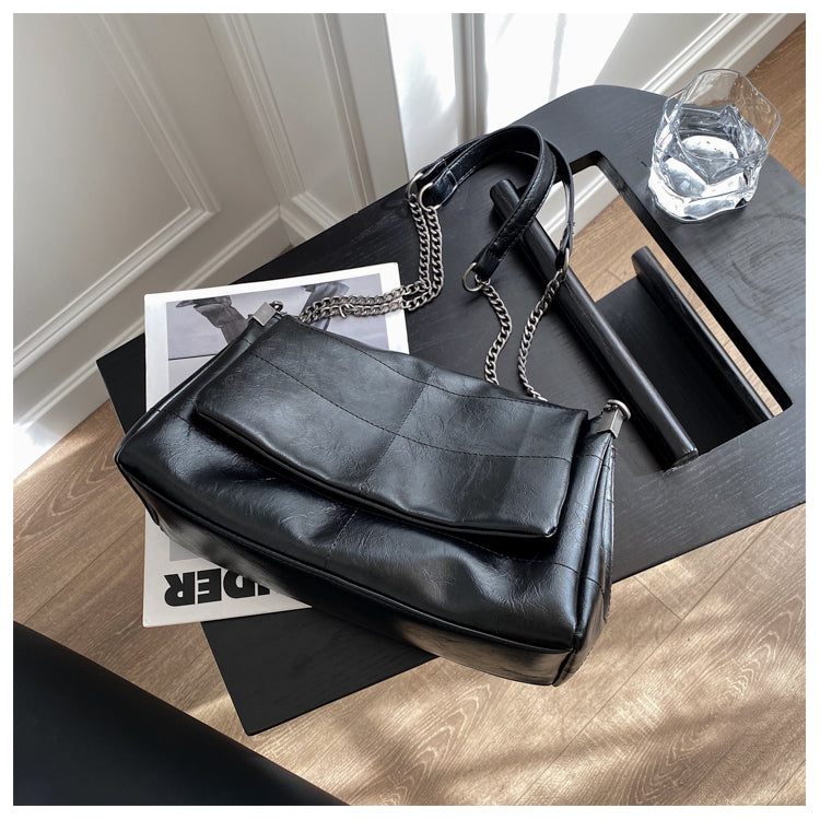 Sarah - Vintage Messenger Bag