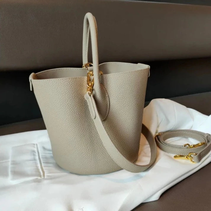 Camilla - Elegant Shoulder Bag