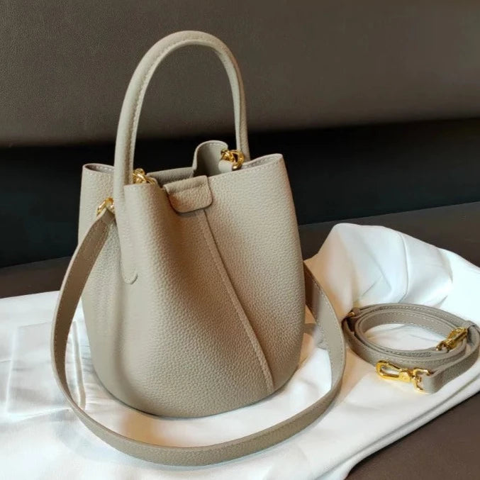Camilla - Elegant Shoulder Bag