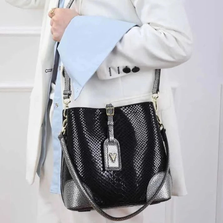 Blanche - Crossbody Bucket Bag