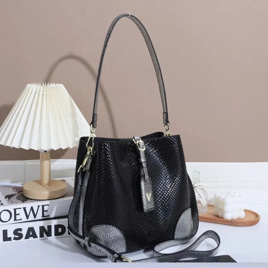 Blanche - Crossbody Bucket Bag