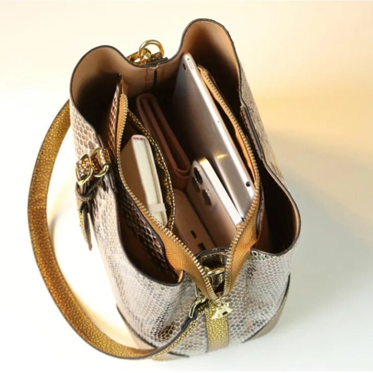 Blanche - Crossbody Bucket Bag