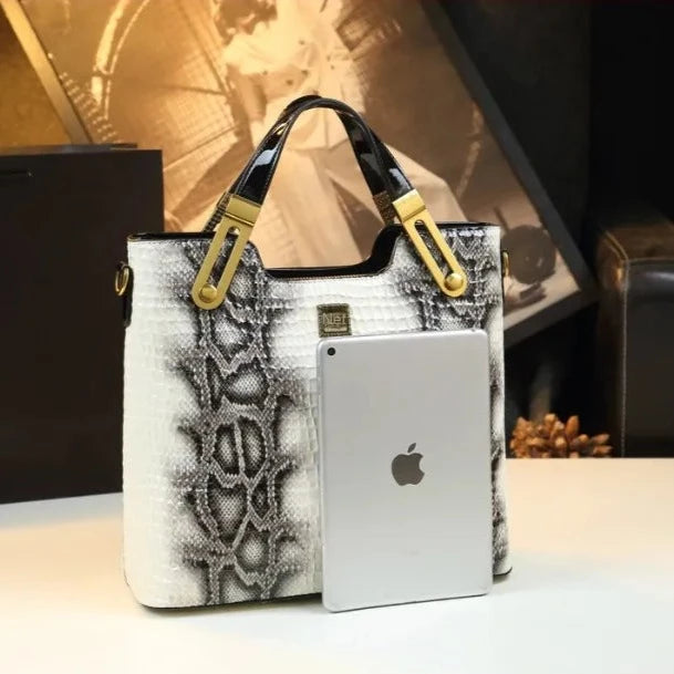 Dina - Luxury Snake Handbag