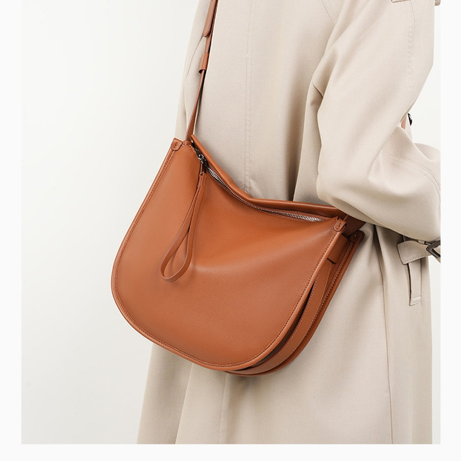 Evelyn - Romantic Messenger Bag