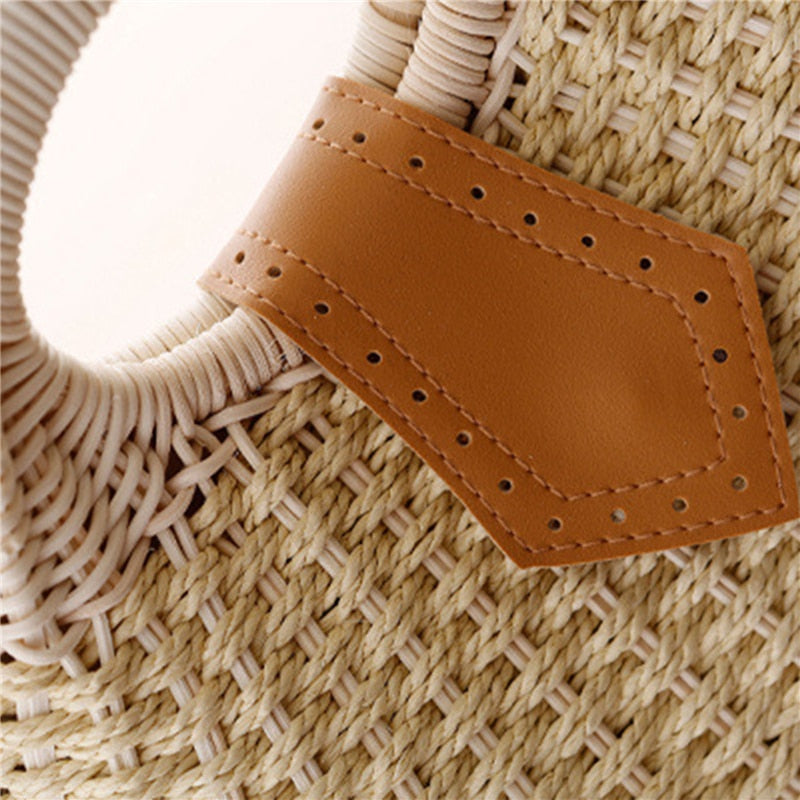 Alice - Holiday Shell Handbag