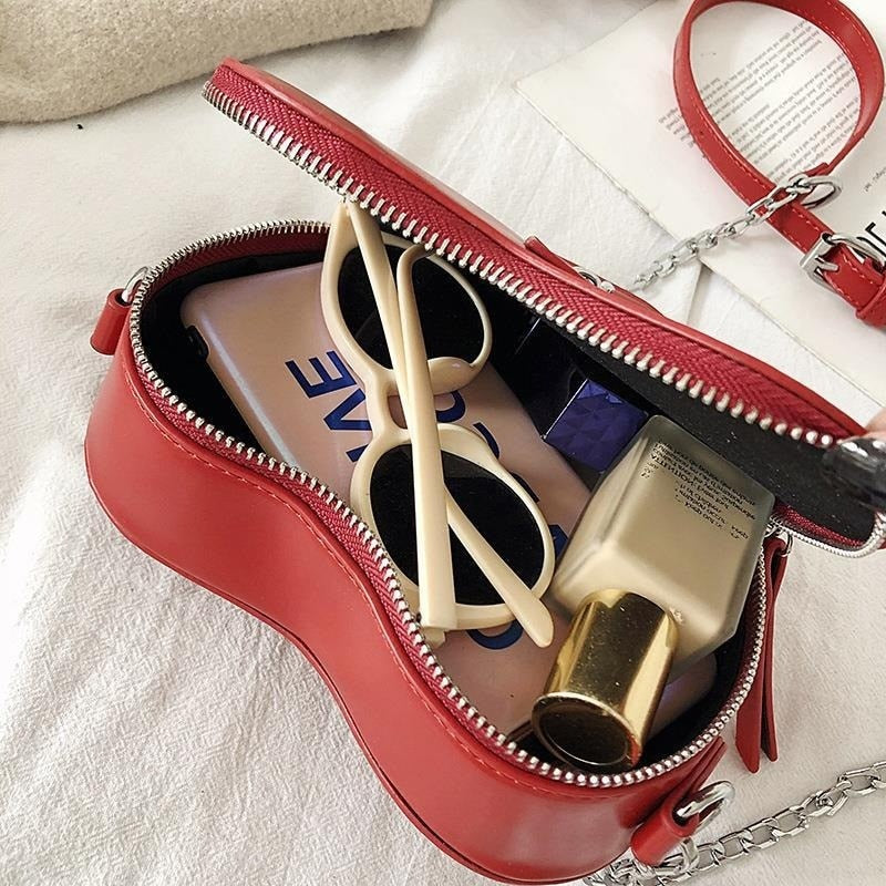 Amanda - Heart Crossbody Bag