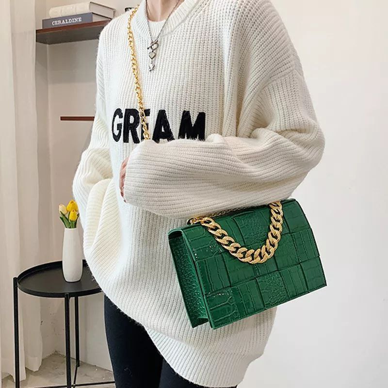 Sandy - Chain Handbag