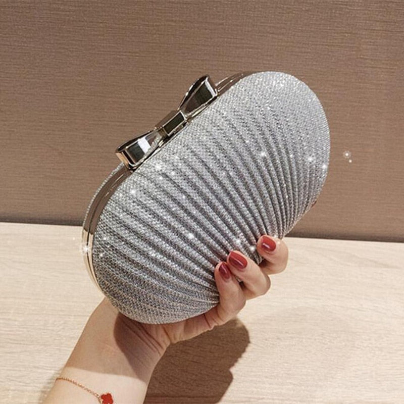 Megan - Elegant Clutch