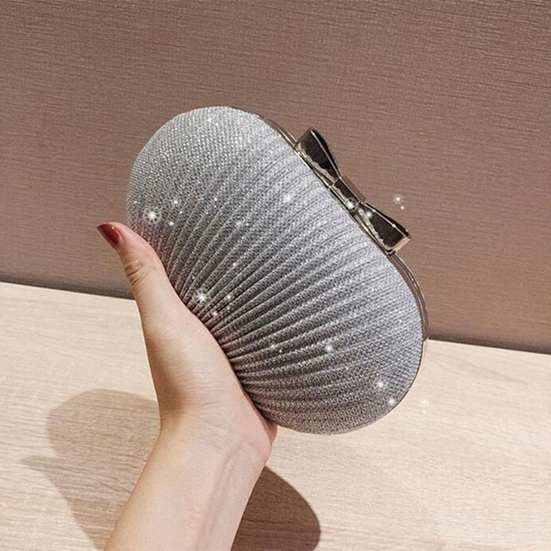Megan - Elegant Clutch