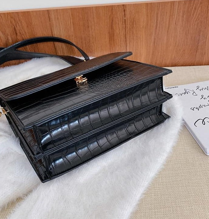 Alliga - Badmash Handbag