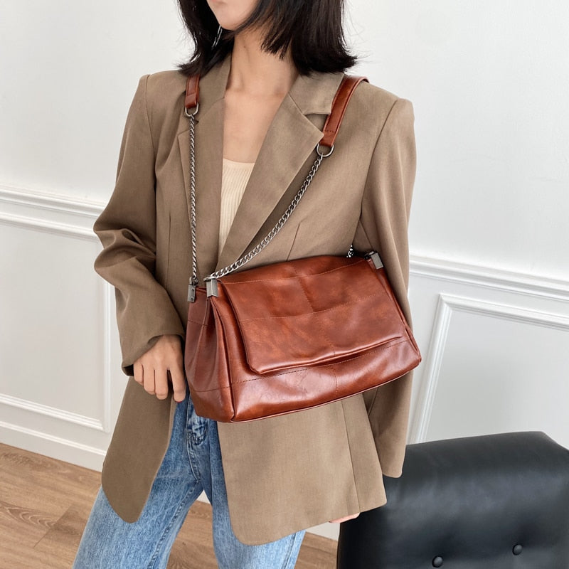 Sarah - Vintage Messenger Bag
