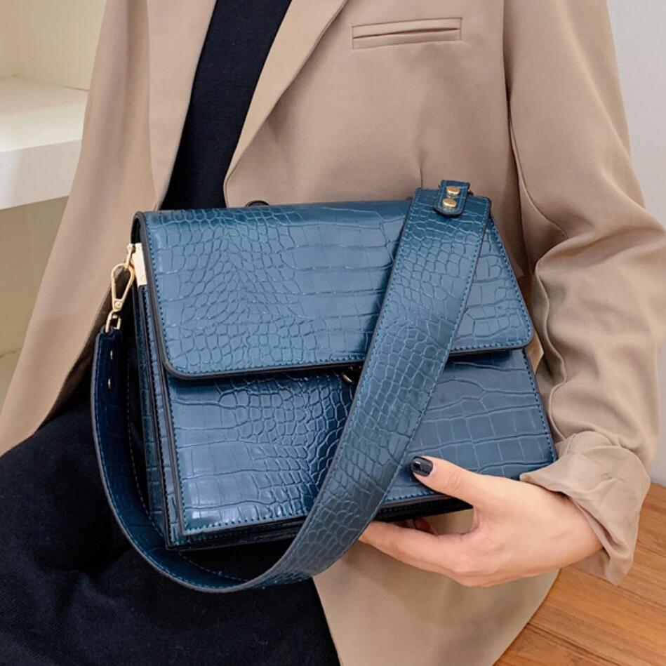 Alliga - Badmash Handbag
