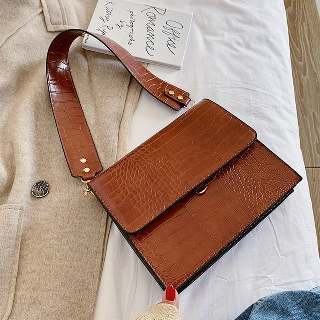 Alliga - Badmash Handbag