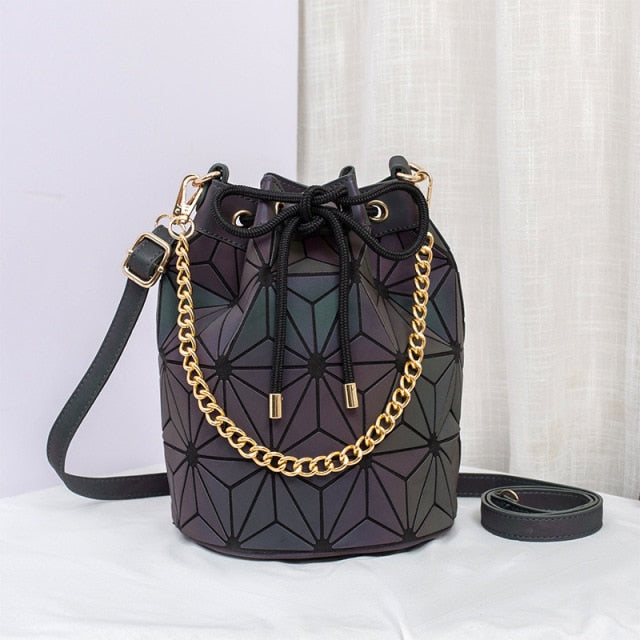 Vivian - Luminous Crossbody Bag