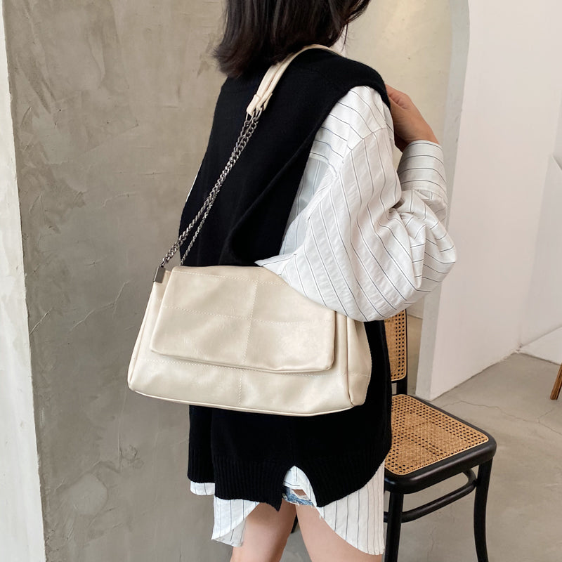 Sarah - Vintage Messenger Bag