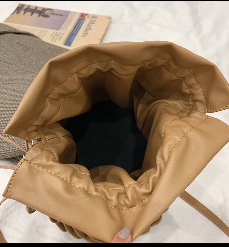 Priscilla - Designer Messenger Bag