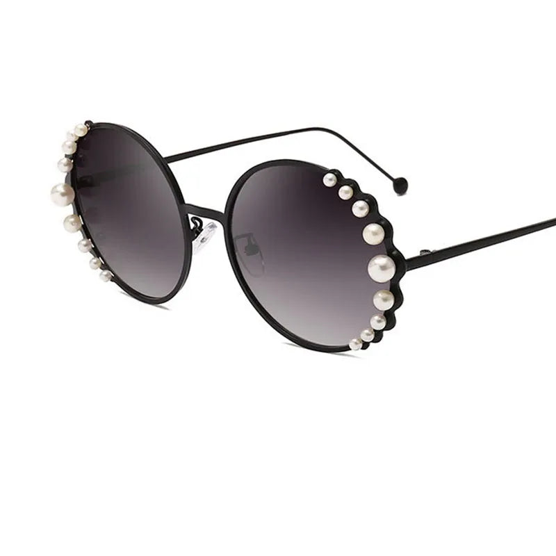 Sally - Oversized Round Sunglasses