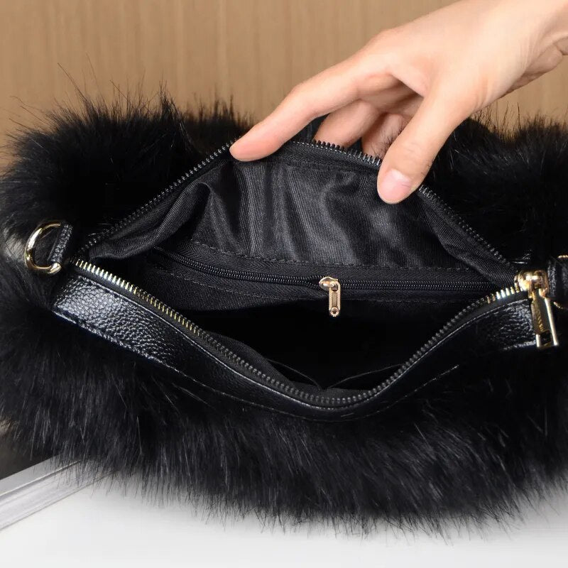 Sue - Winter Handbag