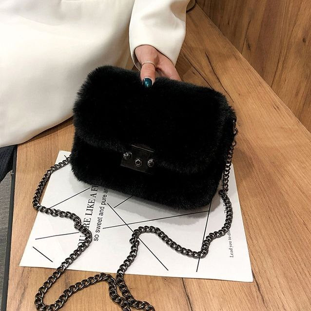 Penelope -  Winter Chain Bag