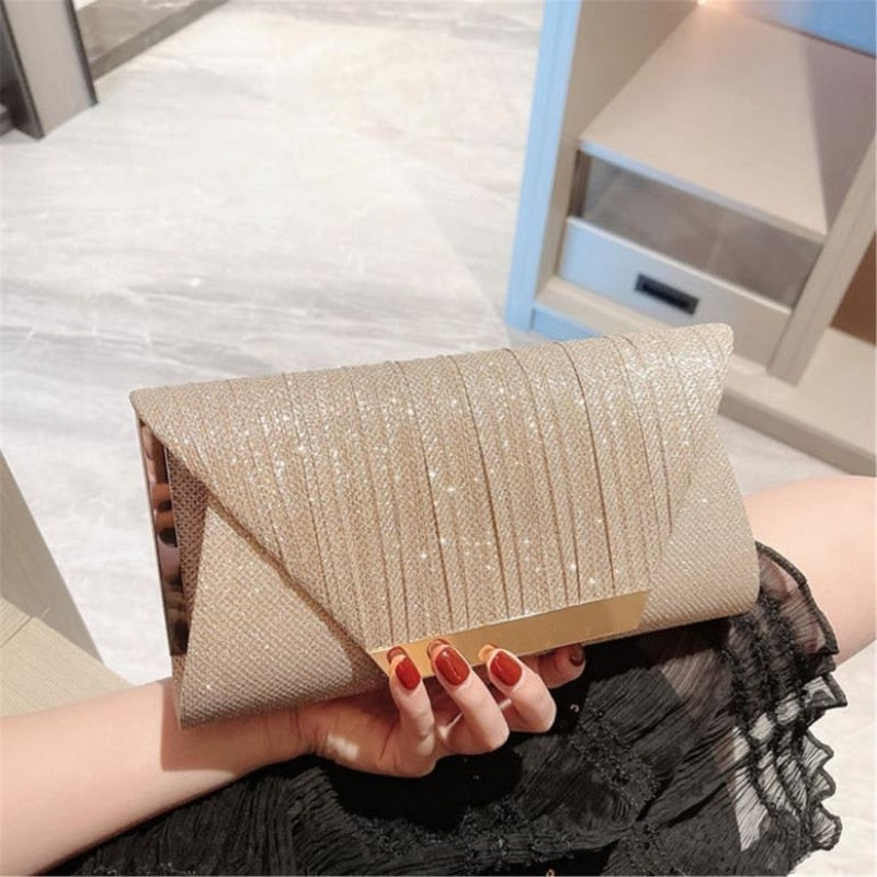 Agnes - Elegant Clutch