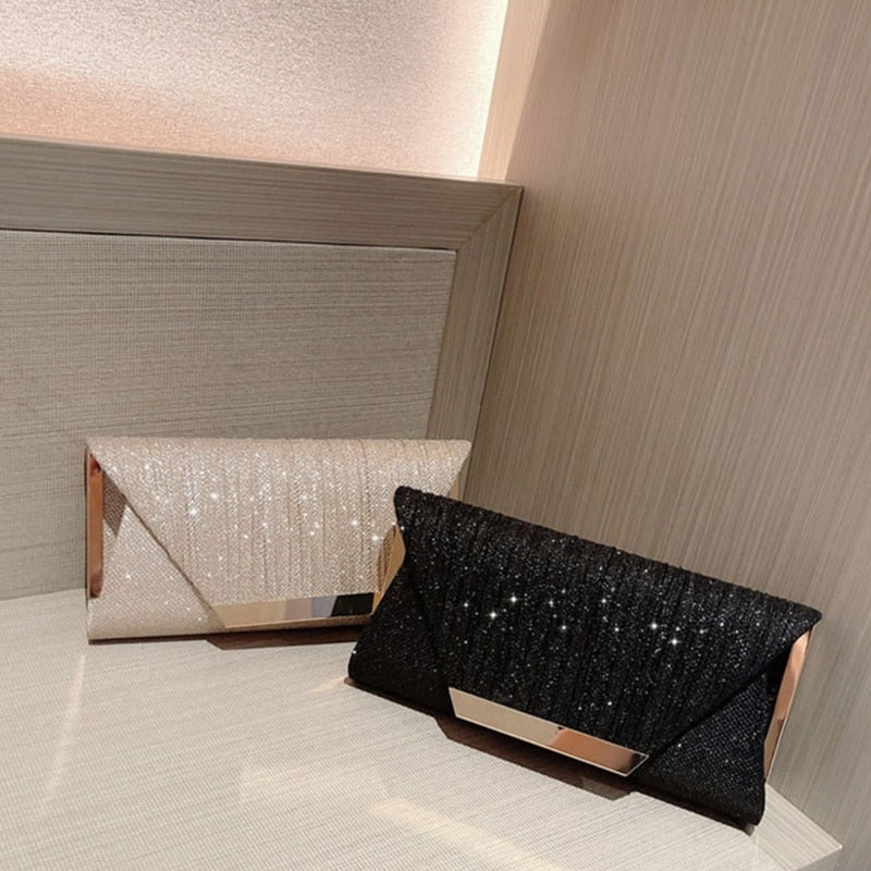 Agnes - Elegant Clutch