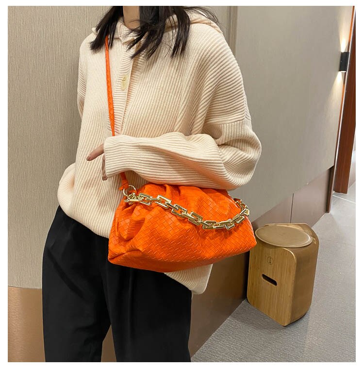 Paula - Chain Handbag