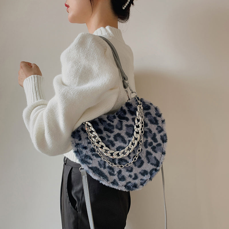 Mia - Love Handbag